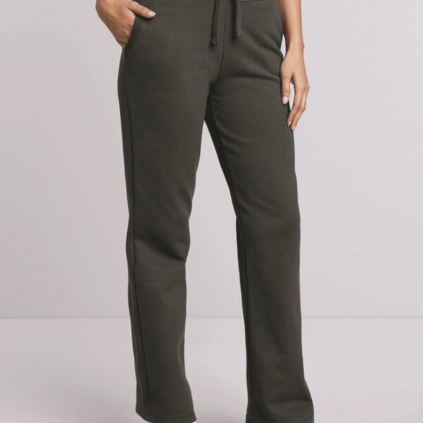 Heavy Blend™ Women’s Open-Bottom Sweatpants Thumbnail